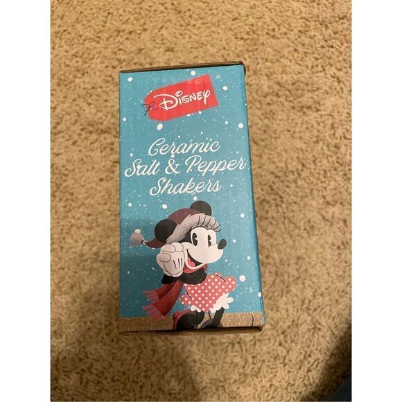 Disney Mickey and Minnie Snowman Christmas Ceramic Salt & Pepper Set - Picture 6 of 7